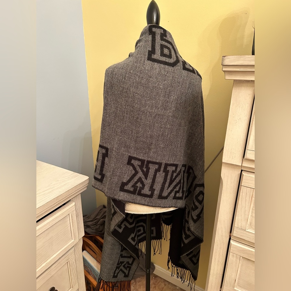 Stylish Winter Scarf or Shawl